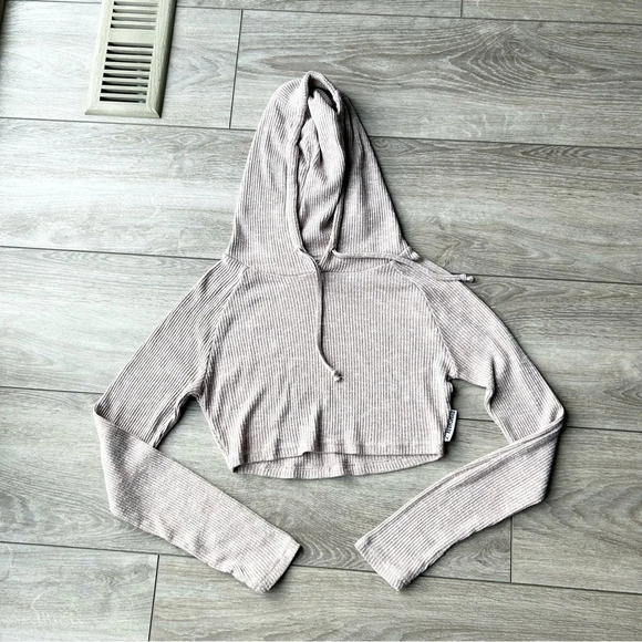Gymshark Slounge Taupe  Cropped Hoodie - Picture 5 of 15
